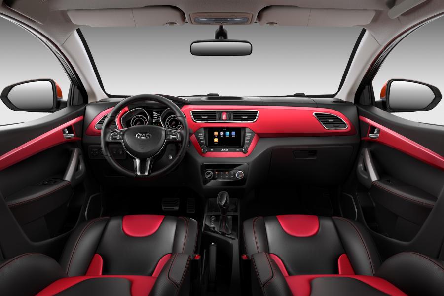 Торпедо JAC Refine S2 2016 года  (фото 6 из 6)